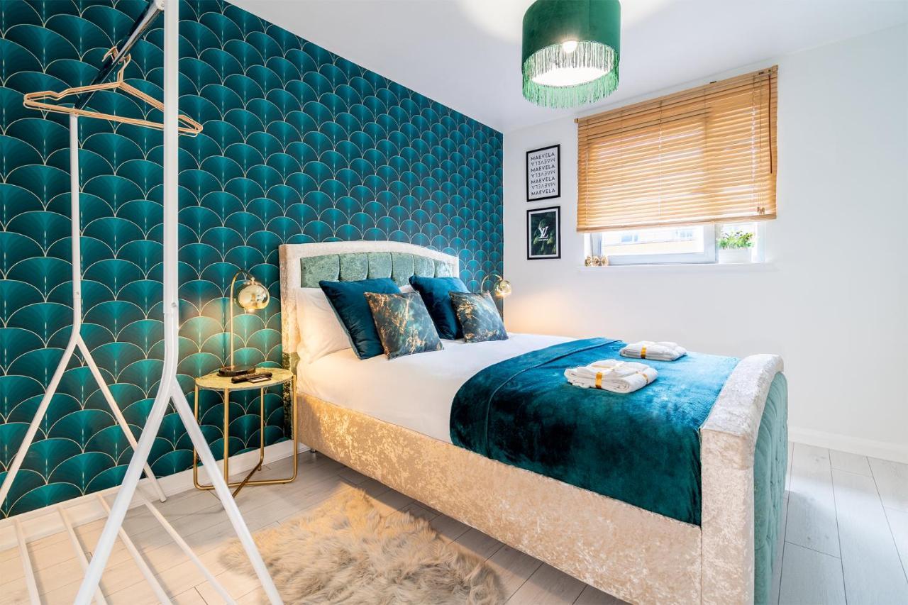 Maevela Apartments - Ultra Lavish Luxury 2 Bed Apartment City Centre - With Balcony - Free Secure Parking - Ps4 & Smart Tv'S Birmingham Exterior foto