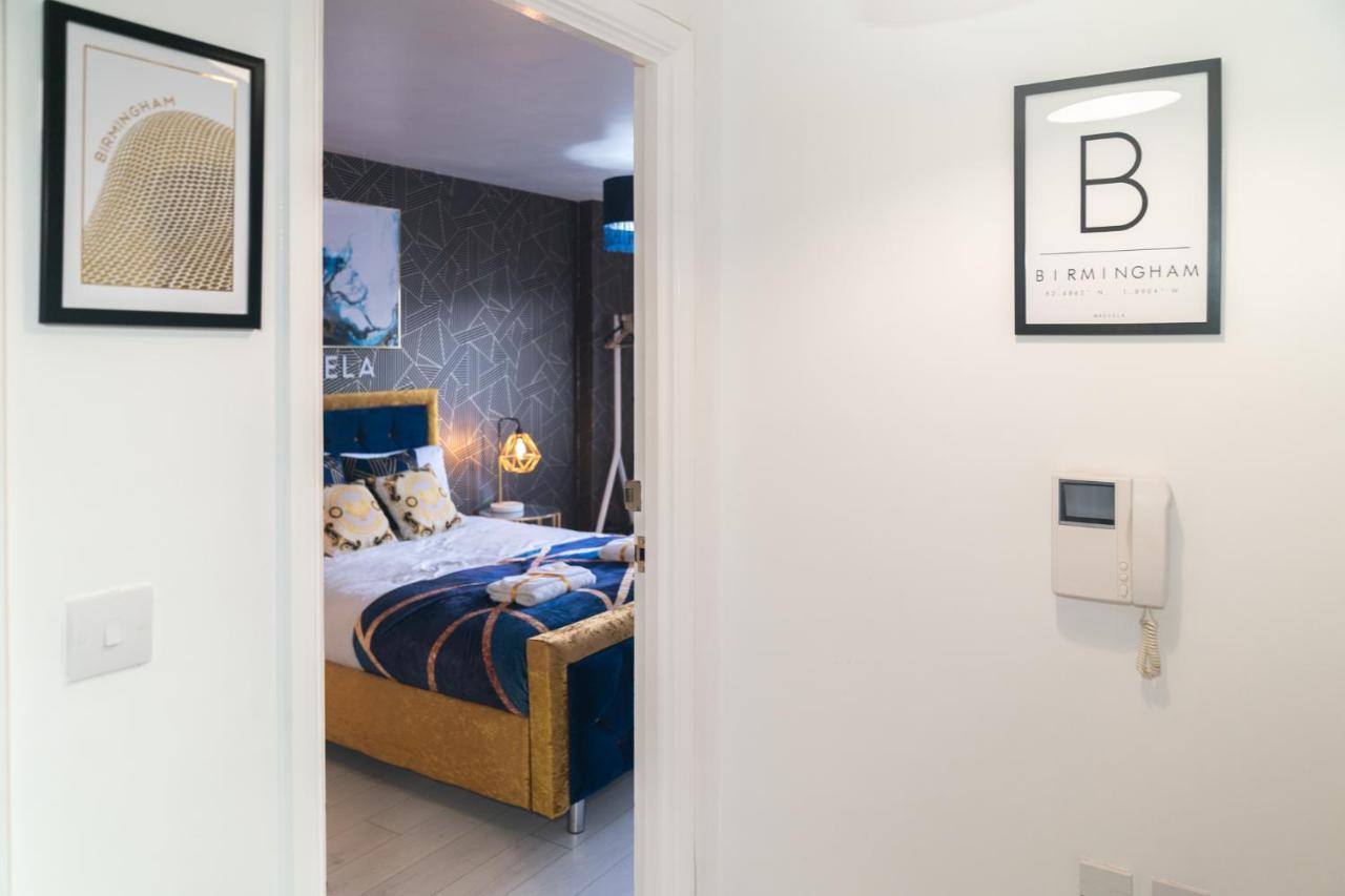 Maevela Apartments - Ultra Lavish Luxury 2 Bed Apartment City Centre - With Balcony - Free Secure Parking - Ps4 & Smart Tv'S Birmingham Exterior foto