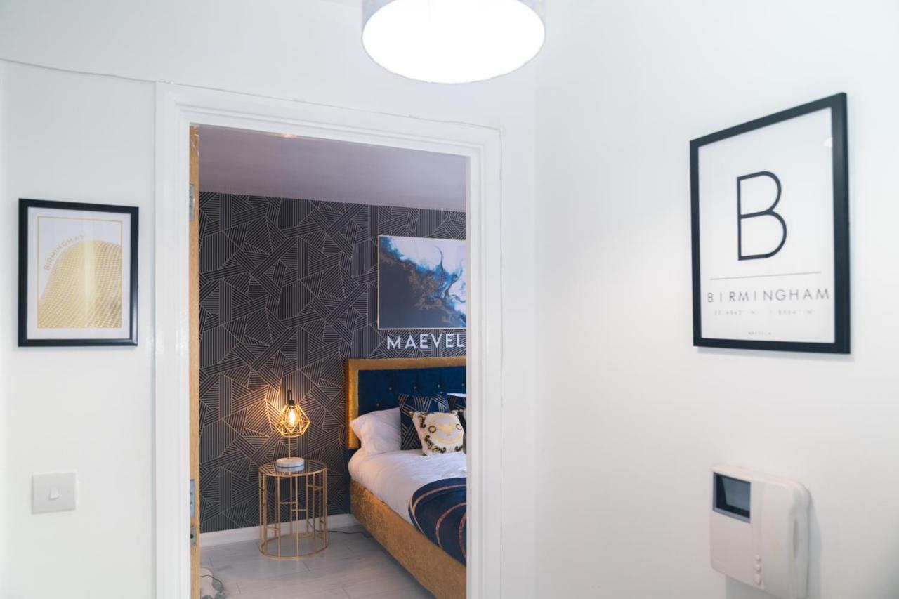 Maevela Apartments - Ultra Lavish Luxury 2 Bed Apartment City Centre - With Balcony - Free Secure Parking - Ps4 & Smart Tv'S Birmingham Exterior foto