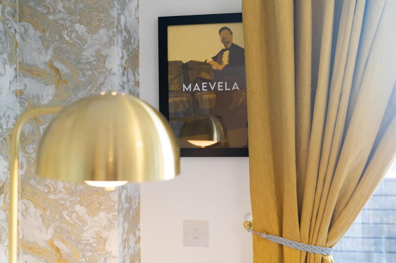 Maevela Apartments - Ultra Lavish Luxury 2 Bed Apartment City Centre - With Balcony - Free Secure Parking - Ps4 & Smart Tv'S Birmingham Exterior foto